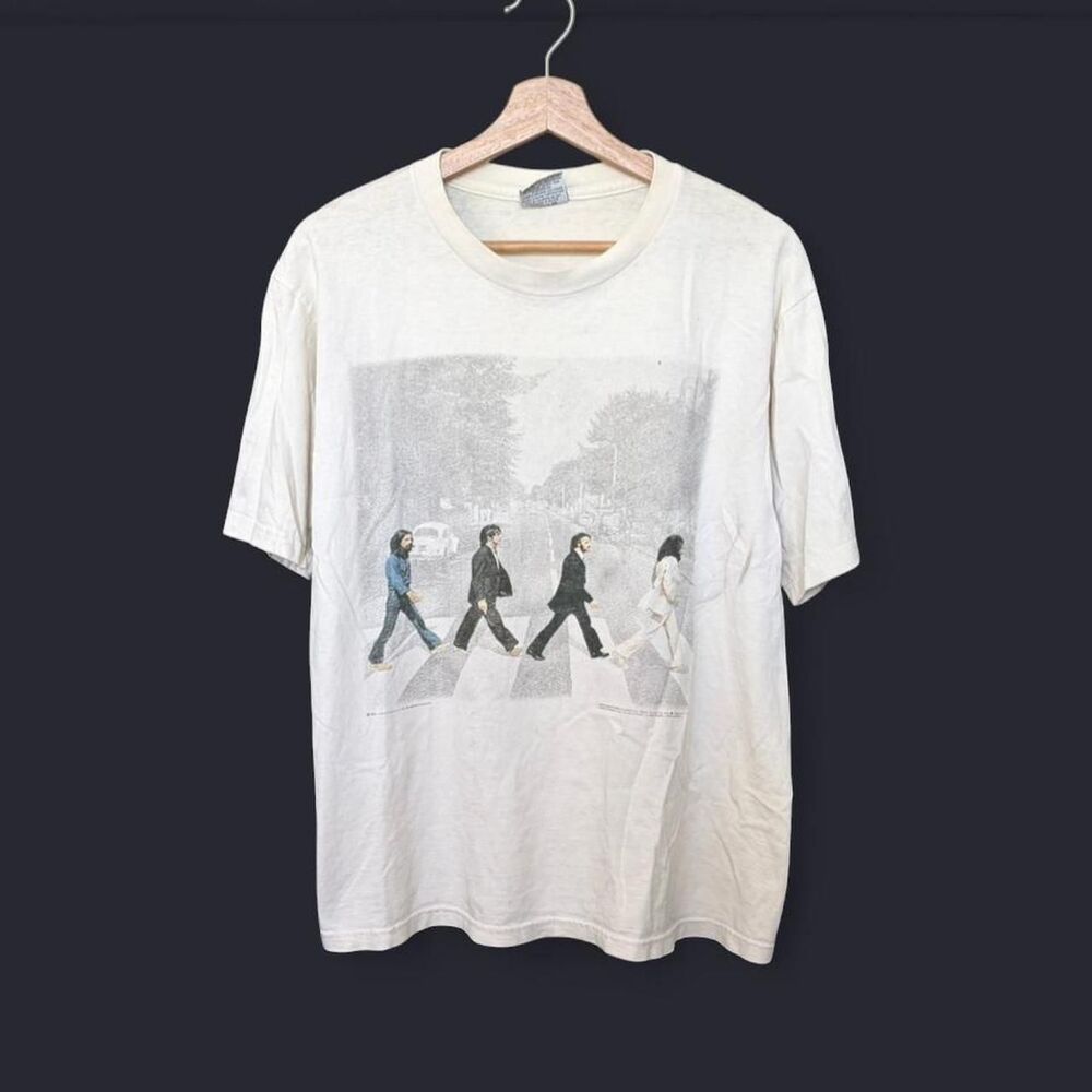 Vintage 90s Made in USA The Beatles Abbey Road white graphic t-shirt mens size M